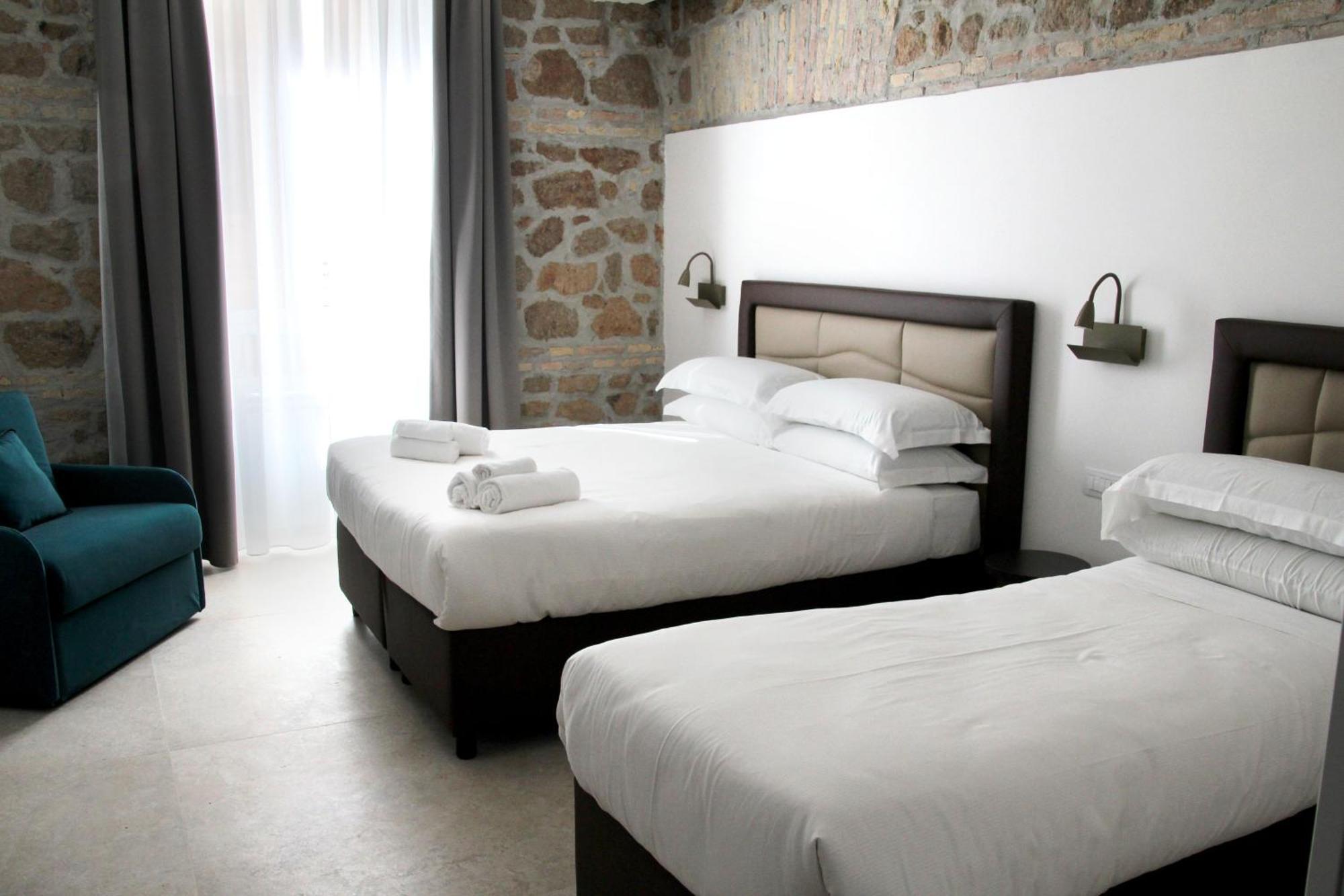 Joyful 148 Luxury Guest House Powered By Joyful Termini Boutique Guest House 로마 외부 사진