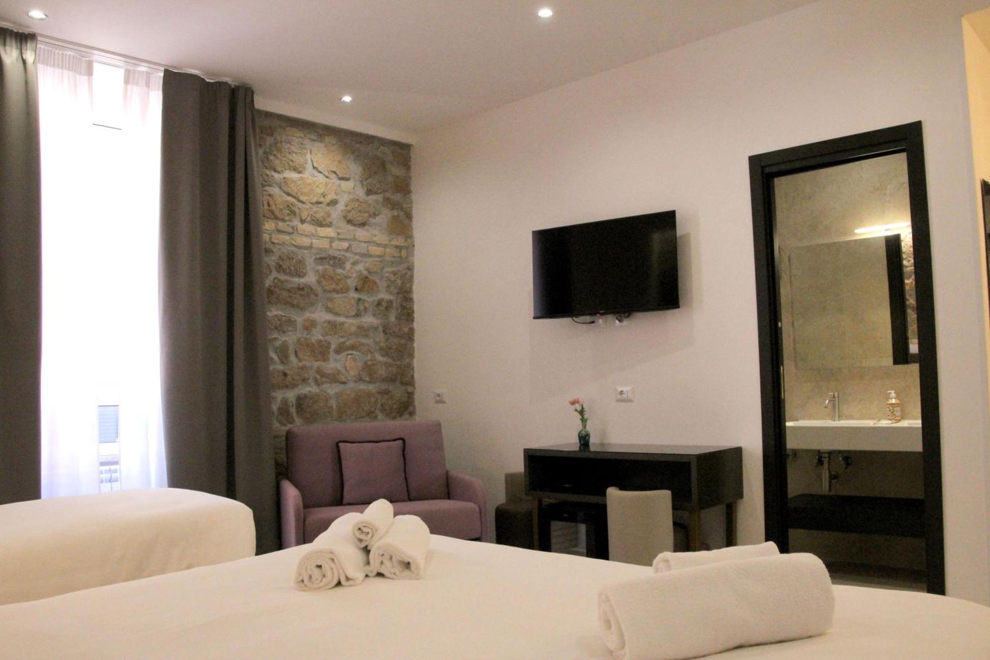Joyful 148 Luxury Guest House Powered By Joyful Termini Boutique Guest House 로마 외부 사진