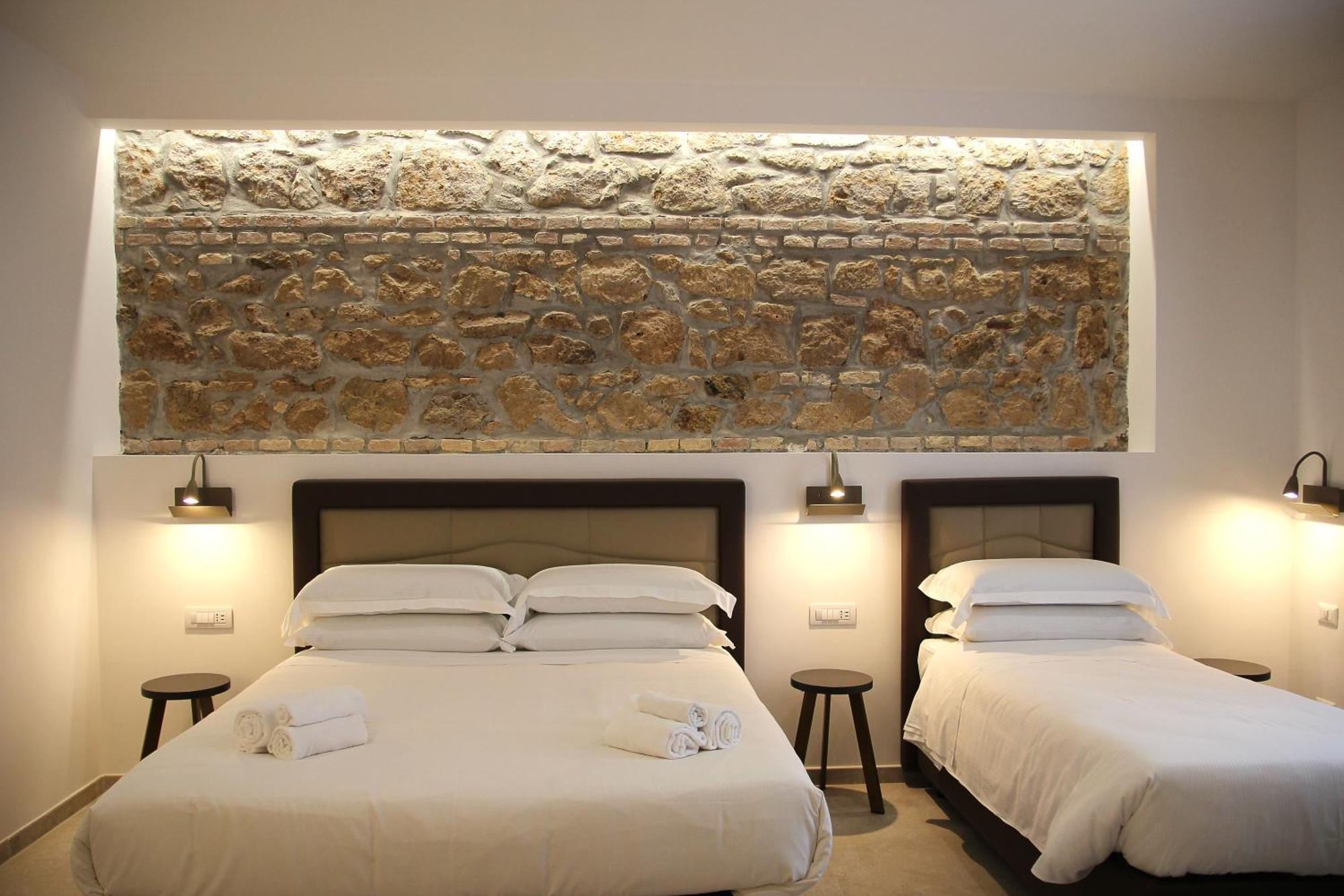 Joyful 148 Luxury Guest House Powered By Joyful Termini Boutique Guest House 로마 외부 사진