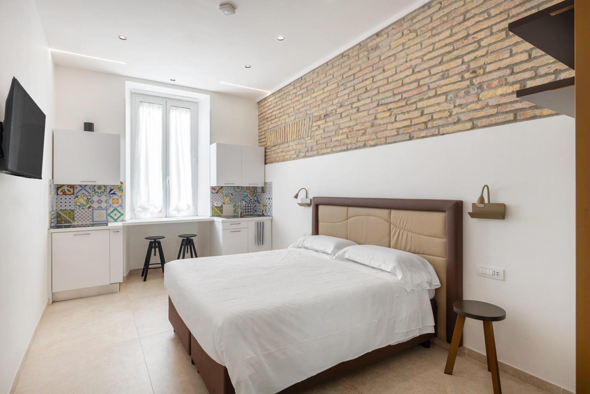 Joyful 148 Luxury Guest House Powered By Joyful Termini Boutique Guest House 로마 외부 사진