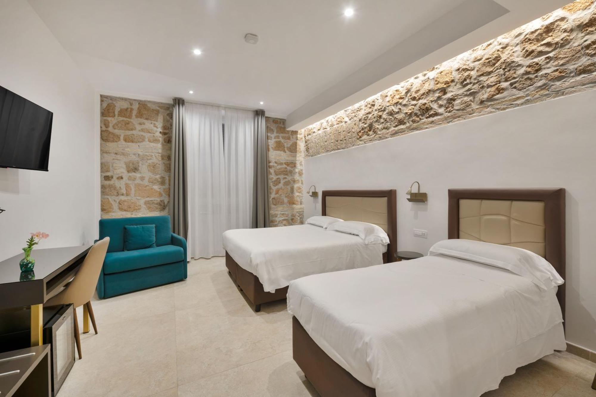 Joyful 148 Luxury Guest House Powered By Joyful Termini Boutique Guest House 로마 외부 사진